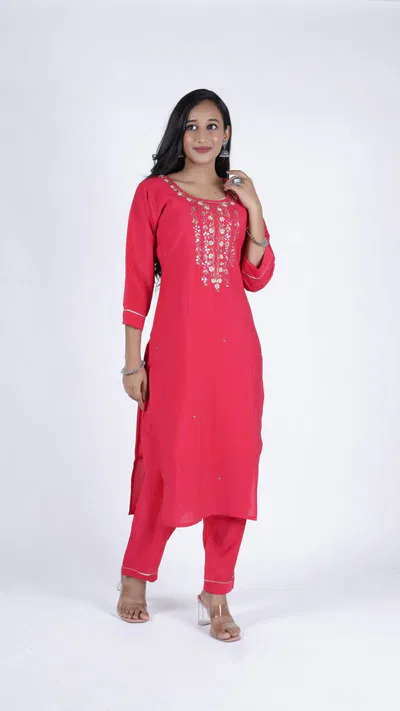 pinkさん専用 Pink suit with pant and floral dupttaa – Laxmi Hub-Buy Best Ethnic