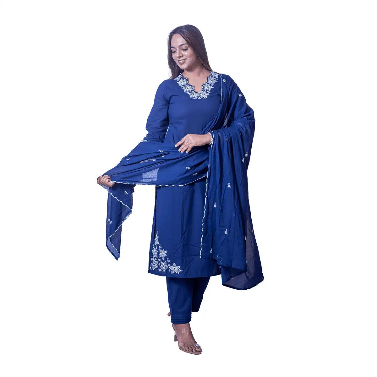 Floral cut work cotton suit set - Image 3